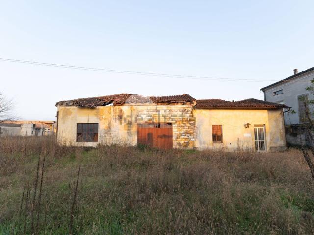 Rustico in vendita a Gambara, Lombardia