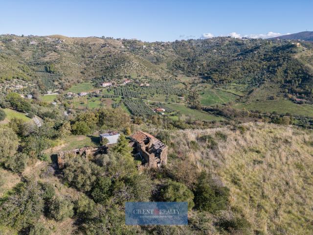 Rustico in vendita a Perdifumo, Campania