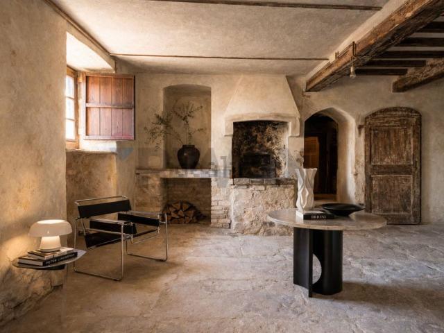 Rustico in vendita a Tavarnelle-Sant'Eusebio, Cortona