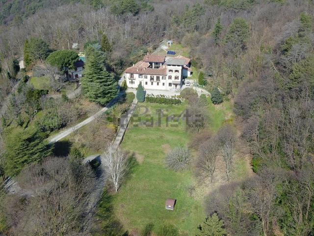 Rustico in vendita a San Fermo Della Battaglia, Lombardia