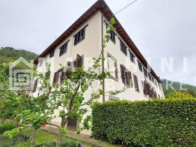 Rustico in vendita a Capannori, Toscana