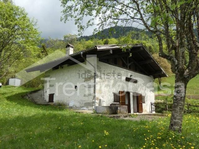 Rustico in vendita a Comunità delle Giudicarie, Pieve Di Bono