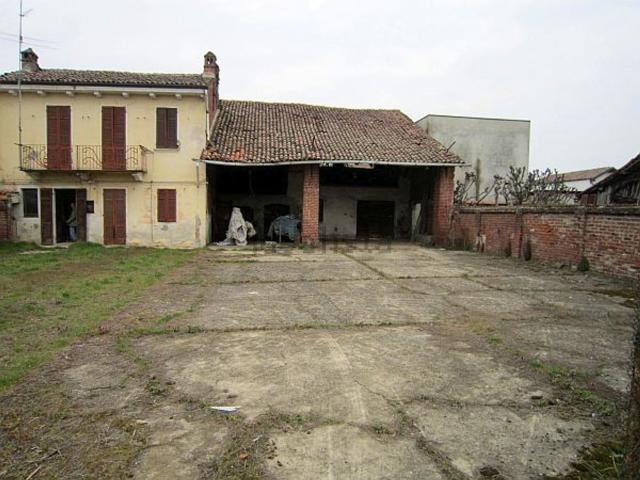Rustico in vendita a Mortara, Lombardia