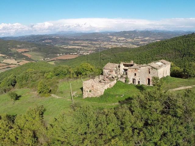 Rustico in vendita a Umbertide, Umbria
