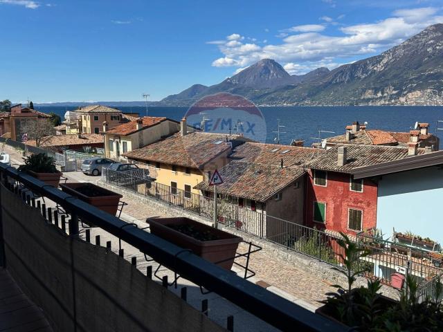 Rustico in vendita a Brenzone sul Garda, Magugnano