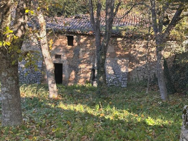 Rustico in vendita a Gignano, Tornimparte