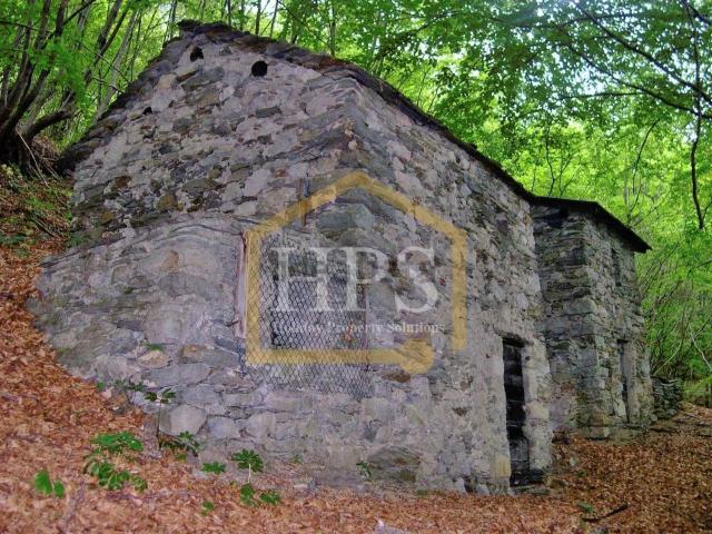 Rustico in vendita a Ligomena, Plesio