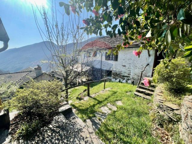 Rustico in vendita a Valle Cannobina, Piemonte