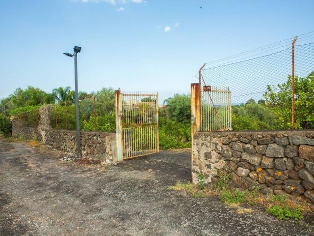 Rustico in vendita a Santa Tecla, Acireale