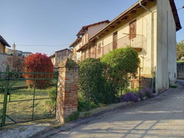 Rustico in vendita a Scandeluzza, Montiglio Monferrato