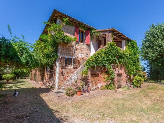 Rustico in vendita a Chiusi Città, Toscana