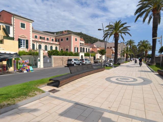 Rustico in vendita a Ceriale, Liguria