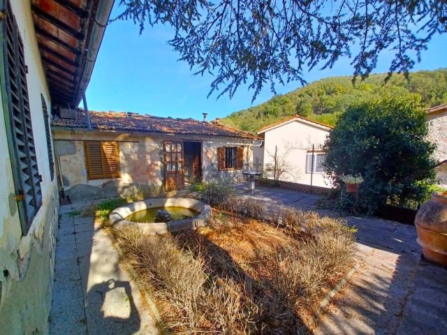 Rustico in vendita a Lutiano, Borgo San Lorenzo