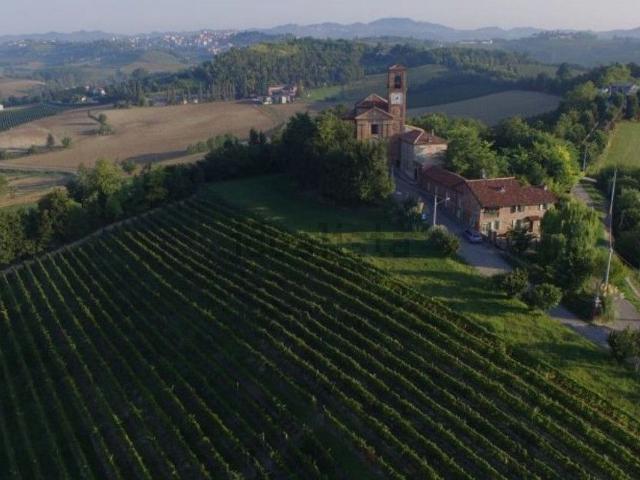 Rustico in vendita a Piemonte, Asti