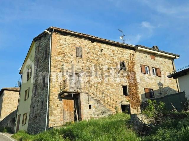 Rustico in vendita a Unione dei comuni del Frignano, Serramazzoni