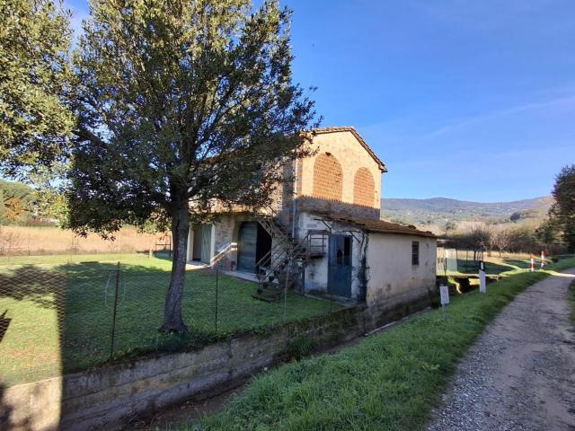 Rustico in vendita a Vinci, Firenze