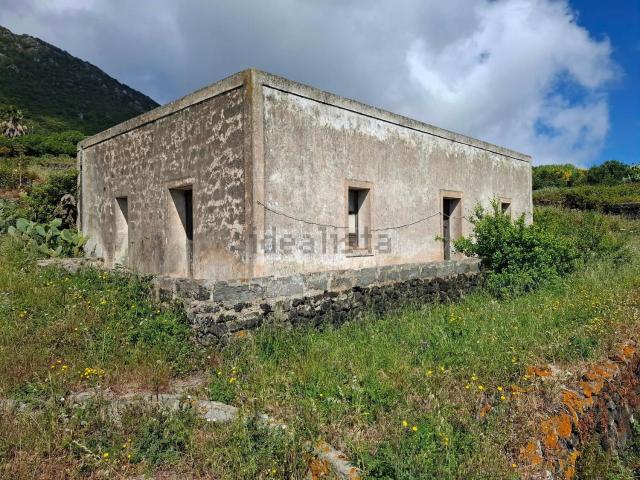 Rustico in vendita a Pantelleria Aeroporto, Sicilia