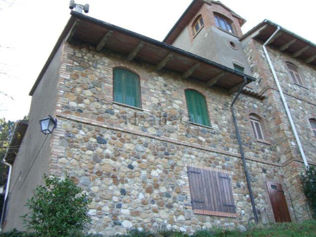 Rustico in vendita a Montecatini Val Di Cecina, Toscana