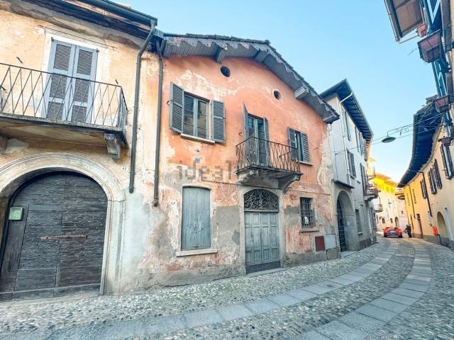 Rustico in vendita a Carcegna, Miasino