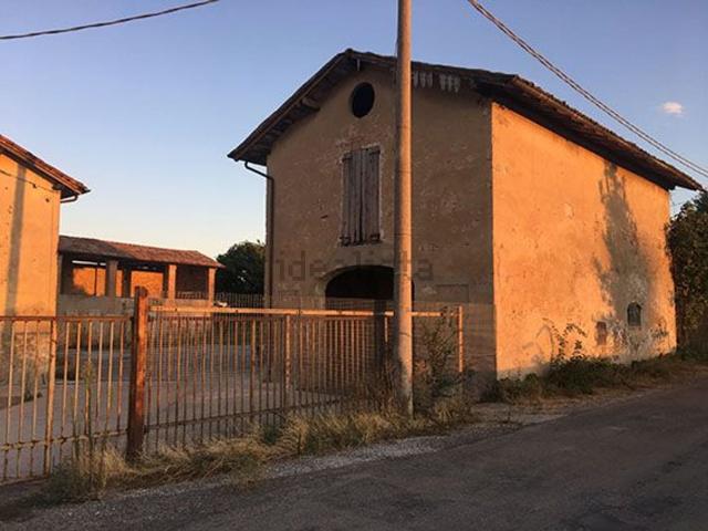 Rustico in vendita a Unione di comuni Terre di Castelli, Savignano Sul Panaro