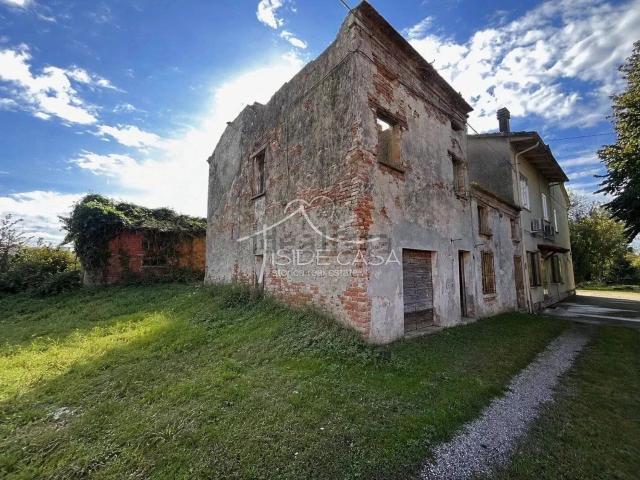 Rustico in vendita a San Benedetto Po, Lombardia