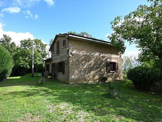 Rustico in vendita a Unione dei Comuni Montani Amiata Grossetana, Semproniano