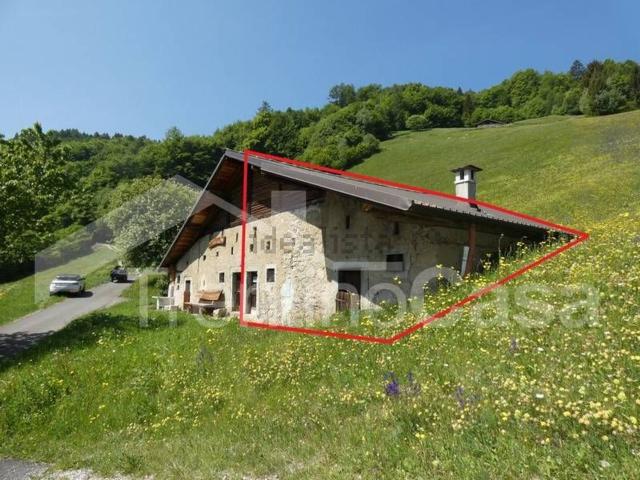 Rustico in vendita a Prezzo, Pieve di Bono-Prezzo