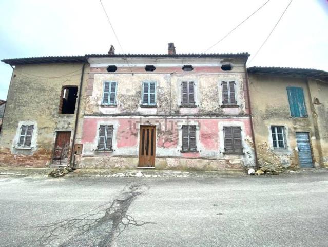 Rustico in vendita a Santa Giuletta, Lombardia