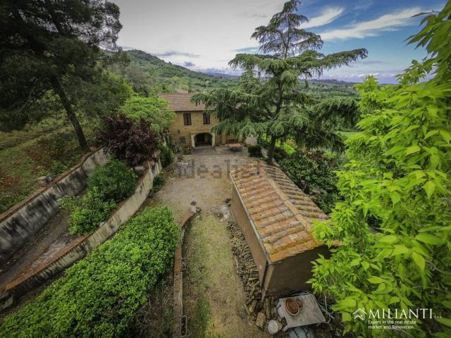 Rustico in vendita a Volterra, Toscana