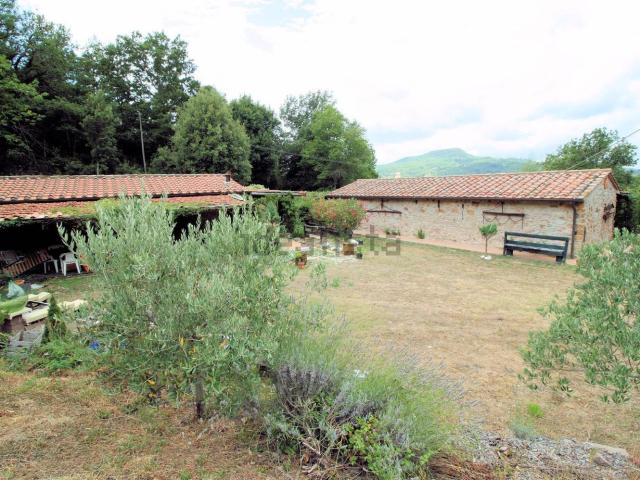 Rustico in vendita a Roccastrada, Toscana