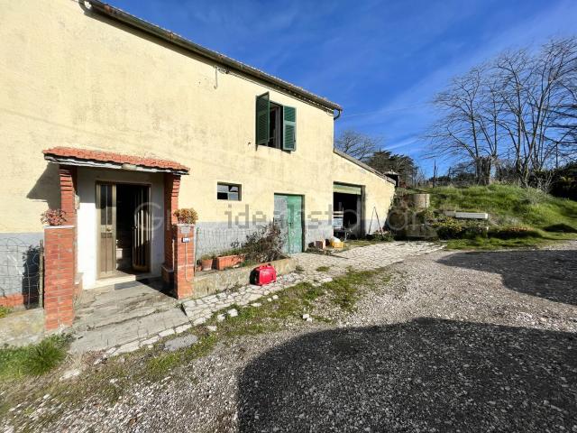 Rustico in vendita a Roccastrada, Grosseto