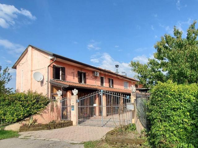 Rustico in vendita a Mansuè, Veneto