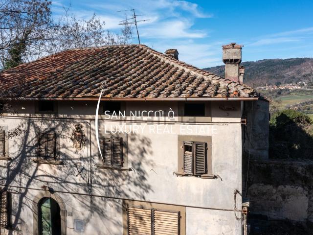 Rustico in vendita a Unione di Comuni Valdarno e Valdisieve, Pelago