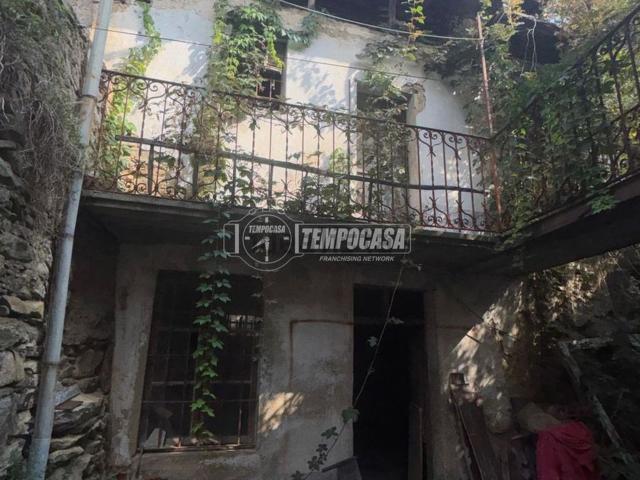 Rustico in vendita a Monte, Massino Visconti