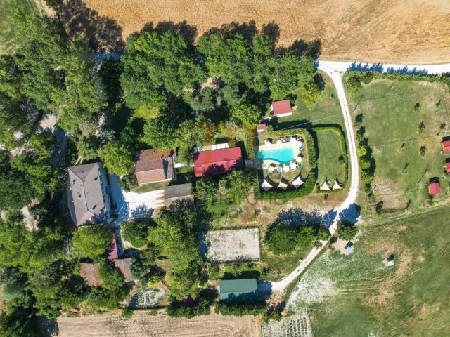 Rustico in vendita a Marche, Pesaro E Urbino