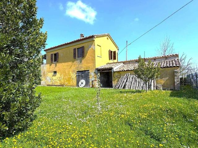 Rustico in vendita a Marche, Pesaro E Urbino