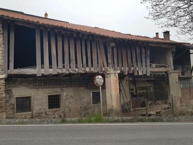 Rustico in vendita a Sivieri, Vestenanova