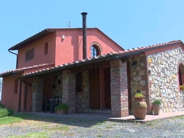 Rustico in vendita a La Scala, San Miniato