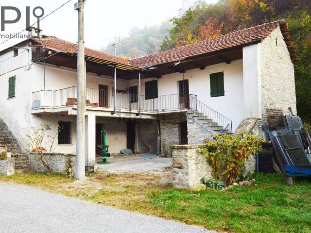 Rustico in vendita a Dego, Liguria