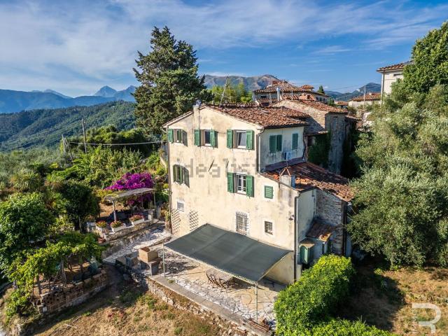 Rustico in vendita a Luciano, Massarosa