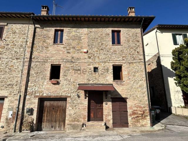 Rustico in vendita a Marsciano, Umbria