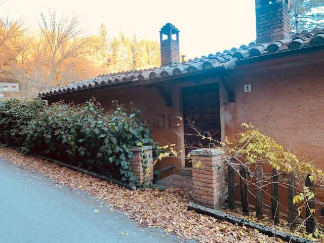 Rustico in vendita a San Marino, Cenerente