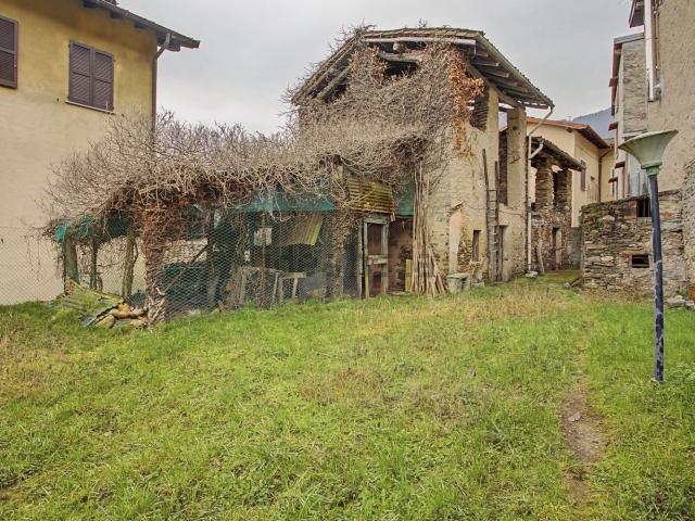 Rustico in vendita a Comunità Montana Valli del Verbano, Brissago Valtravaglia