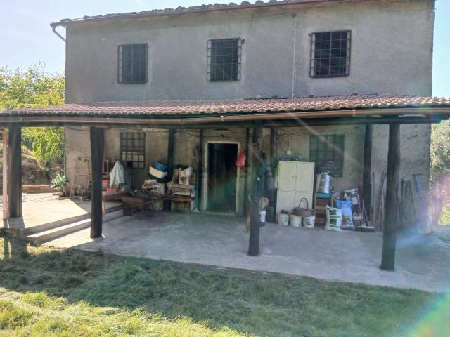 Rustico in vendita a Stazione Masotti, Serravalle Pistoiese