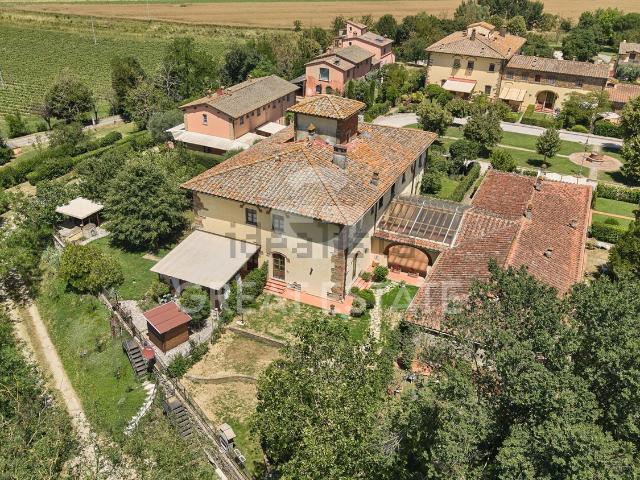 Rustico in vendita a Arezzo