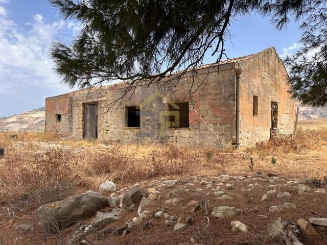 Rustico in vendita a Case Trappeto, Castellammare del Golfo
