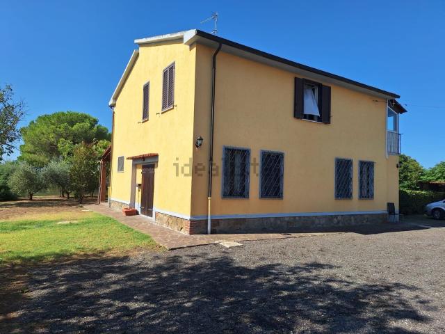 Rustico in vendita a Roccastrada, Toscana