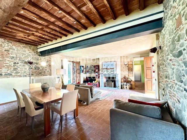 Rustico in vendita a Capannori, Toscana