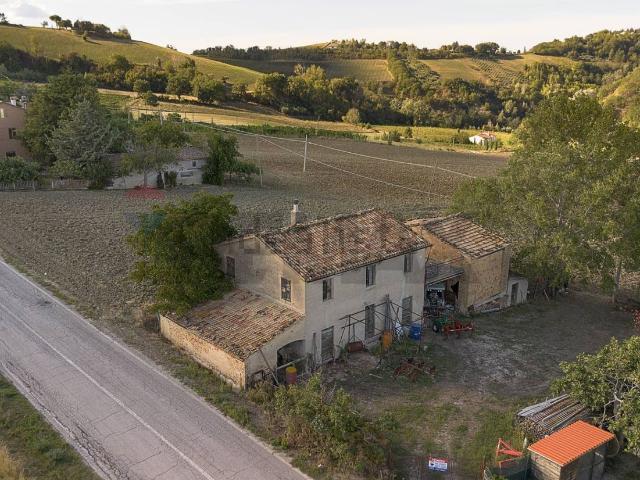 Rustico in vendita a Marche, Ancona