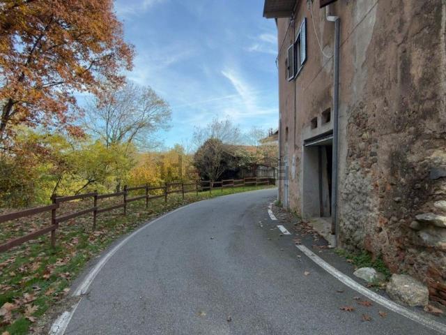 Rustico in vendita a Roasio Santa Maria, Roasio